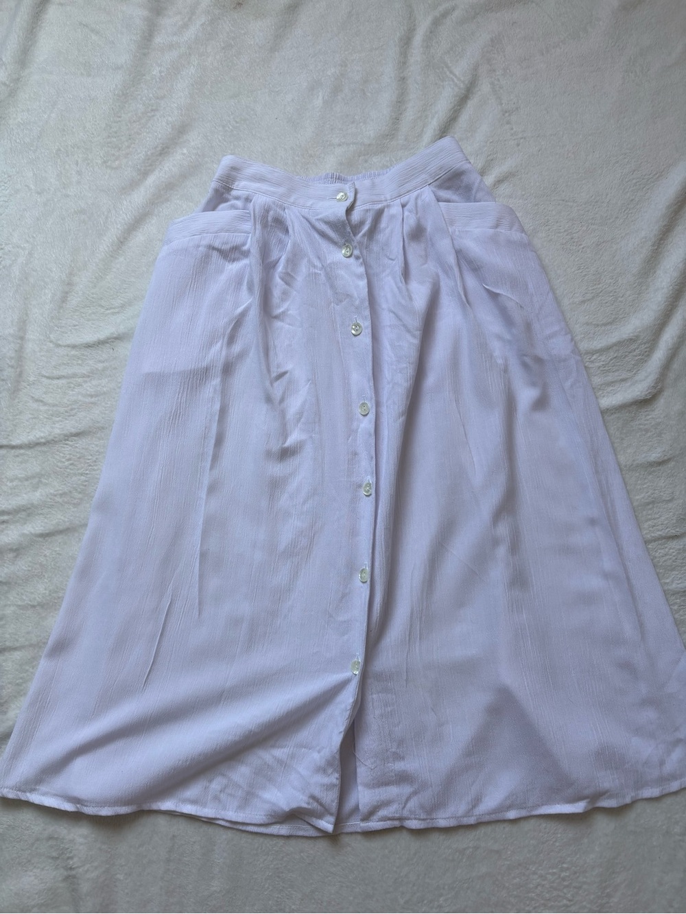 White flowy skirt vintage Cleo